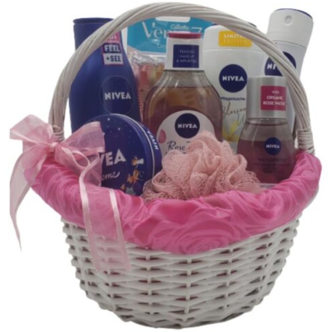 niveeee Nivea gift box 1 - Image 1